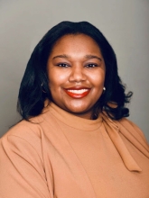 headshot of Amanda Woodson