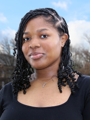 headshot of Kerra Dukes